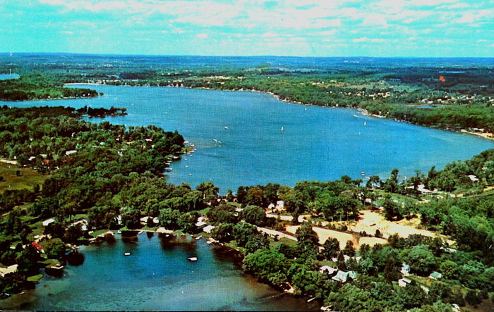 Union Lake Motel - Old Union Lake Post Card (newer photo)
